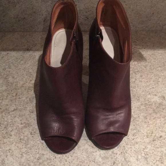 MAISON MARTIN MARGIELLA real leather made in Italy brown peep toe bootie… - Picture 2 of 11